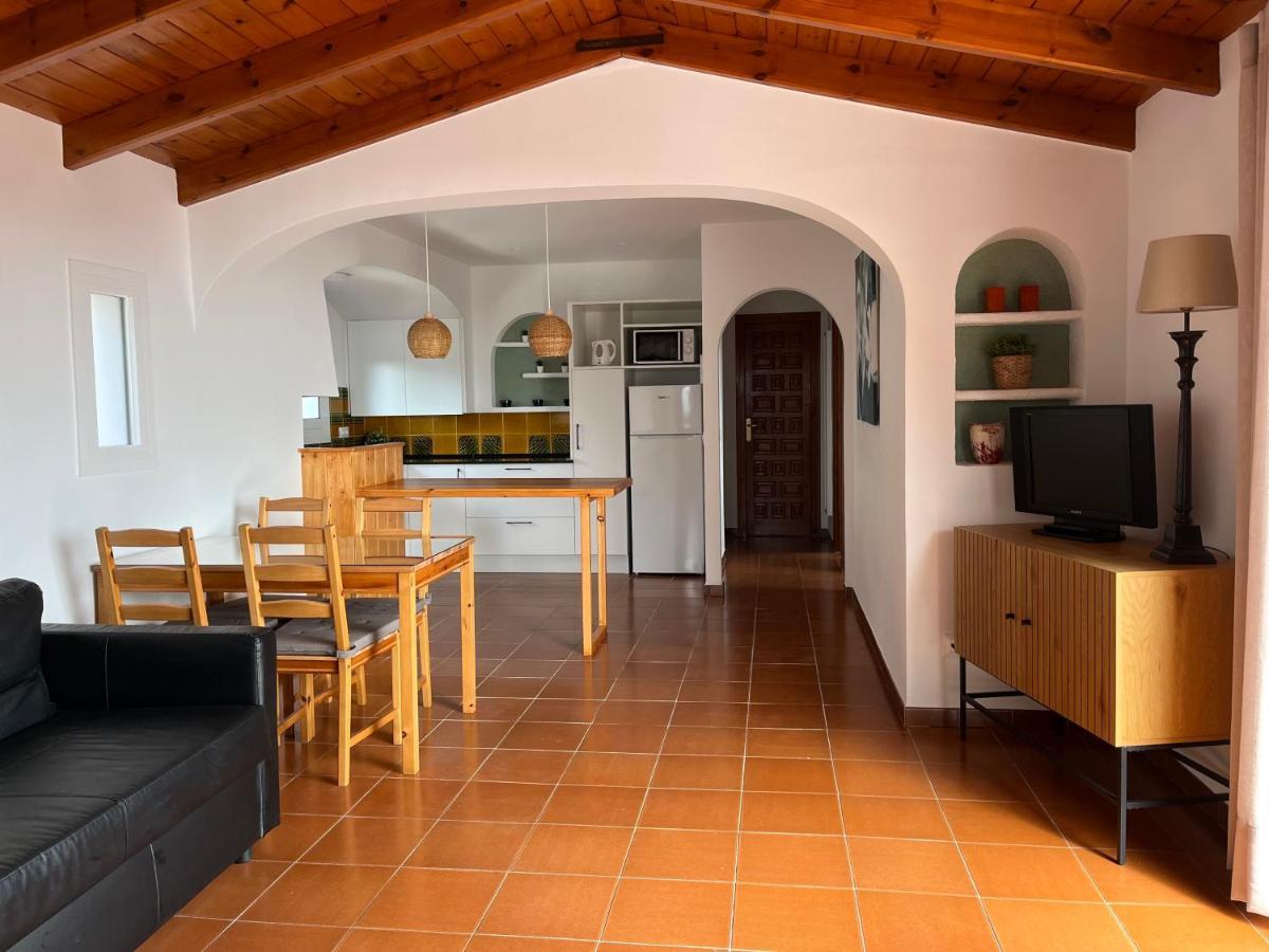 יורט דה מאר Private Apartments Cala Canyelles מראה חיצוני תמונה