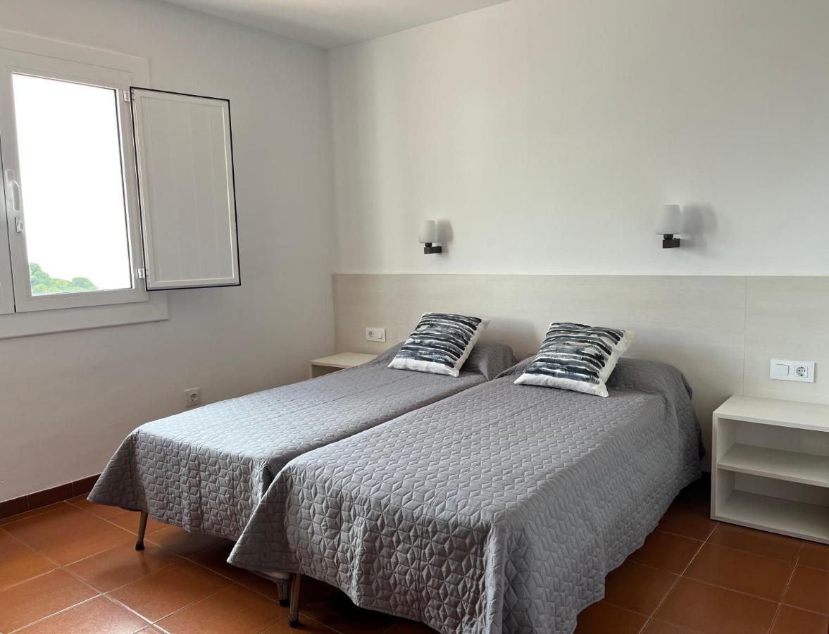 יורט דה מאר Private Apartments Cala Canyelles מראה חיצוני תמונה